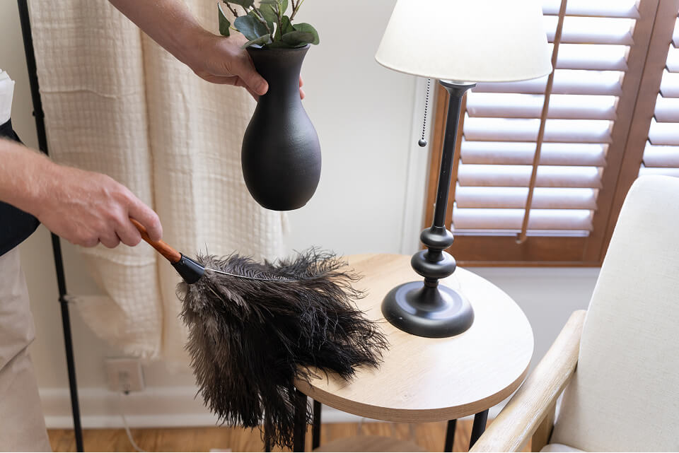 dusting-table